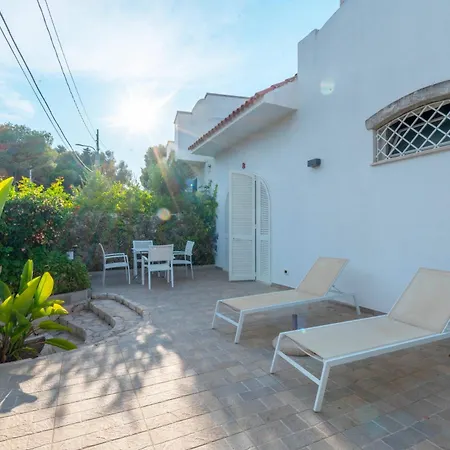Santa Lucia 3*