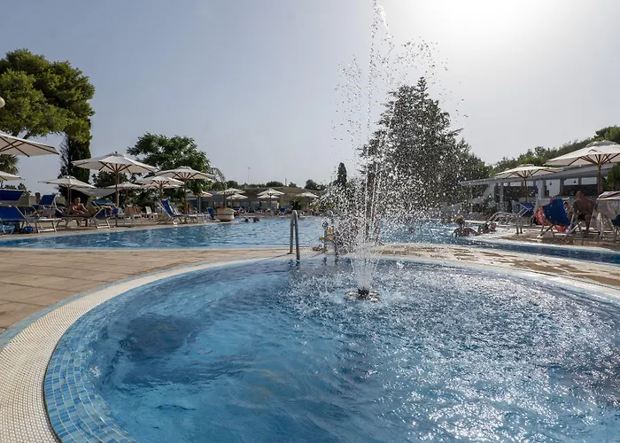 Hotel Santa Lucia 3*