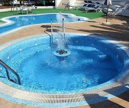 Hotell Santa Lucia 3*